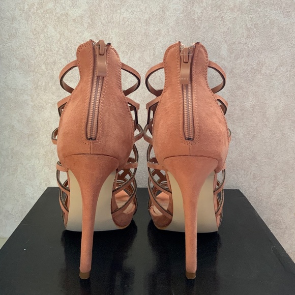 SOLD - Picture 4 of 6